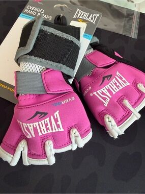 Everlast Pink EverGel Handwraps